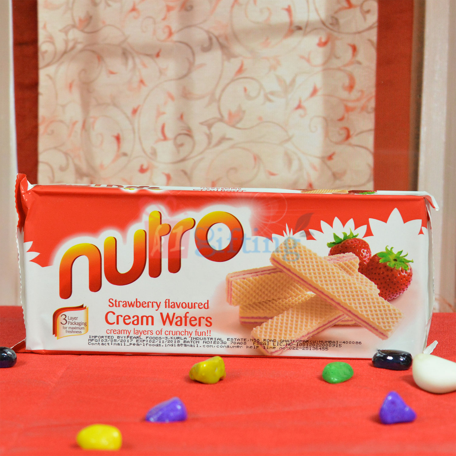 Nutro Cream Wafers Strawberry Flovoured