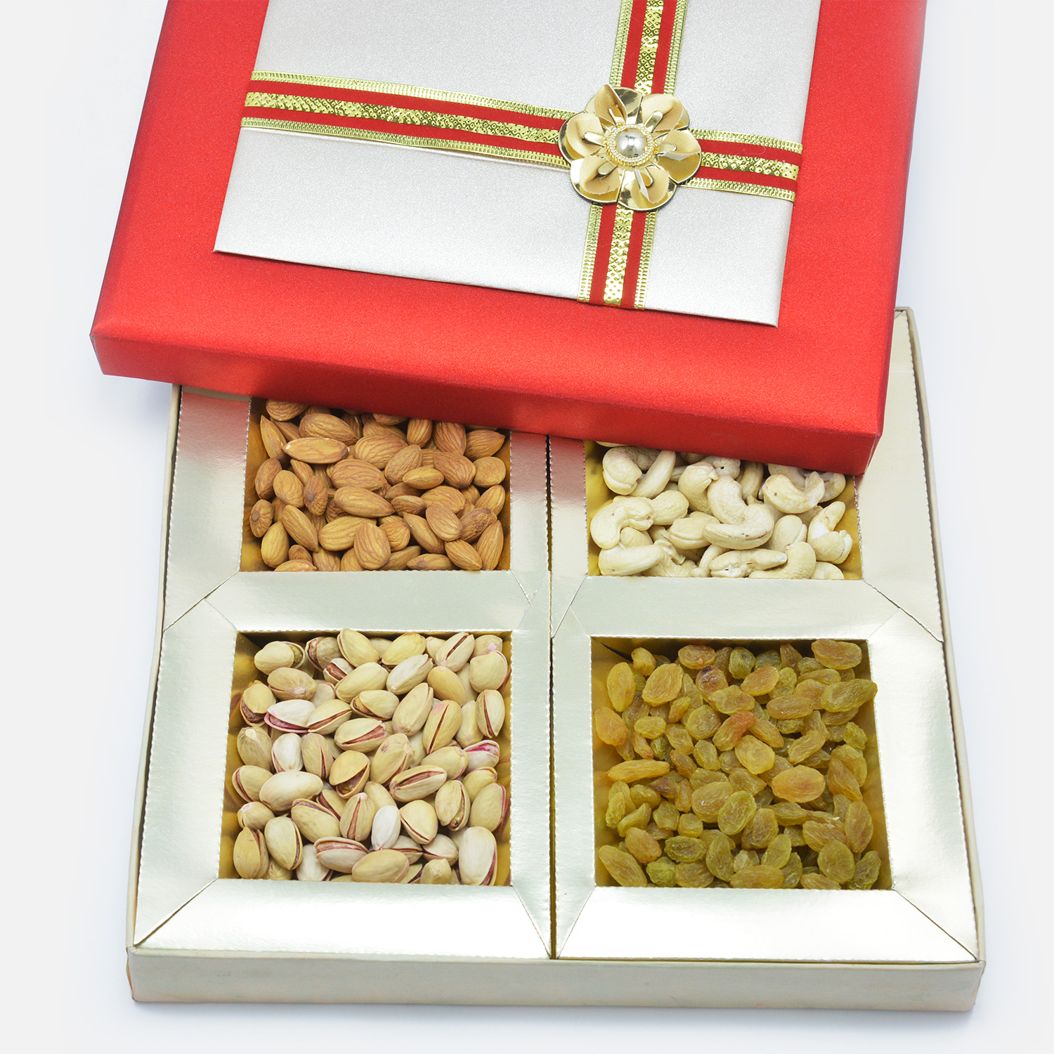 Quality Dry fruit box of 4 type of nuts of premium quality