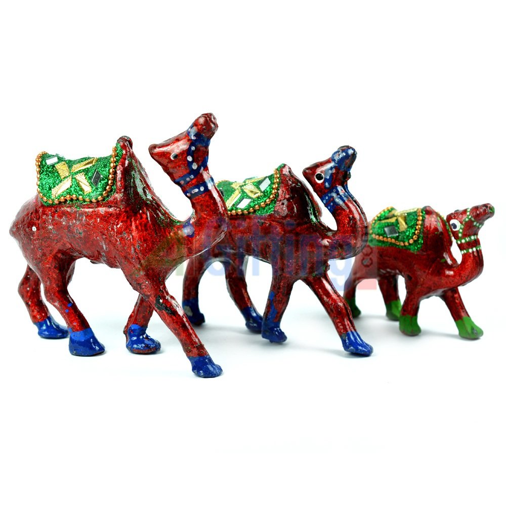 Lacquer Camel Set of 3 Camels Handicraft