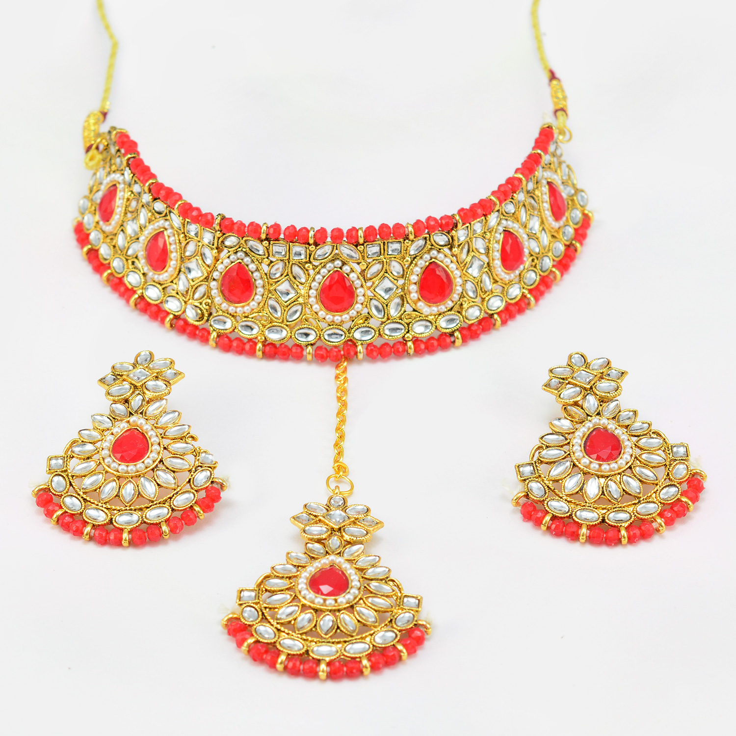 Traditional Necklace with earings and Forehead Jewellery