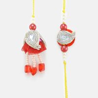 Traditional Pearl Bhaiya Bhabhi Rakhi with Floral Base