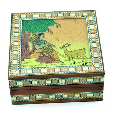 Handicraft Jewelry Box in Wooden
