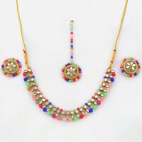 Attractive Kundan Designer Jewel Set with Earrings and Maang Teeka