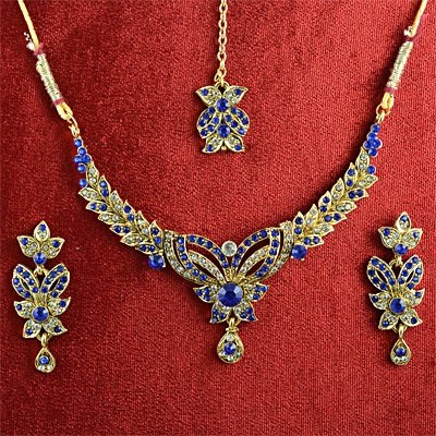 Blue and White Diamond Necklace Jewelry Set