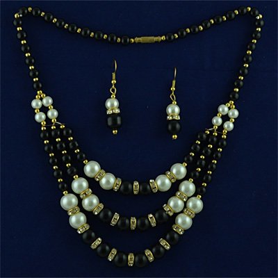 Black and White Pearl Necklace Set with Earings