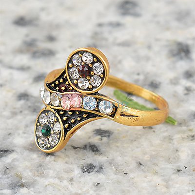 Beautiful Shape Diamond Meena Ring