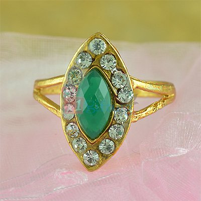 Beautiful Tilak Diamond Fancy Ring