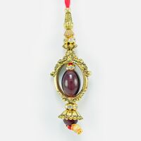 Eagle Eye Type Looking Kundan in Mid of Metallic Design Body Special Looking Lumba Rakhi