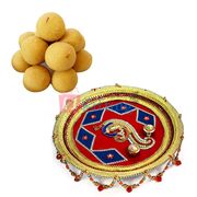 Beautiful Designer Rakhi Thali with Besan Laddu