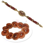 Dry Figs with Antique Bracelet Combo Hamper