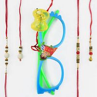 Chhota Bheem spacks Rakhi with Two Bhaiya-Bhabhi Rakhi