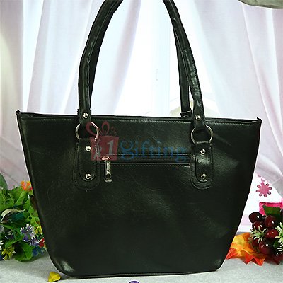 Quality Designer and Fancy Handbag for Ladies